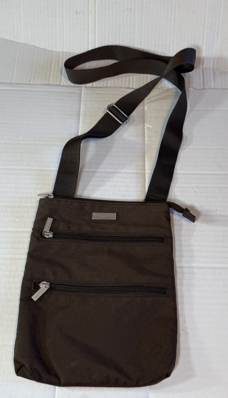 Baggallini Adjustable Crossbody Bag Brown Multiple Pockets